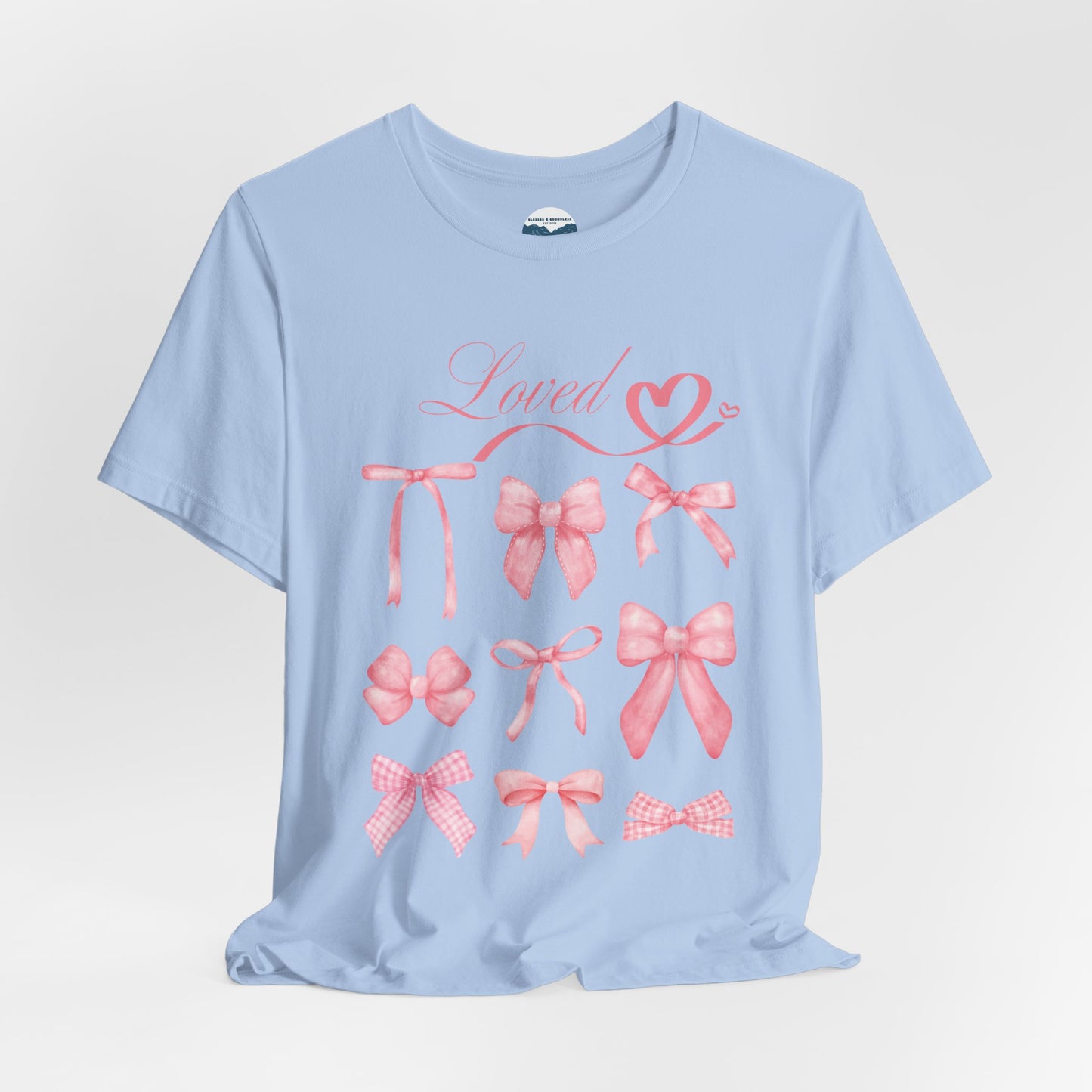 Loved, Bow