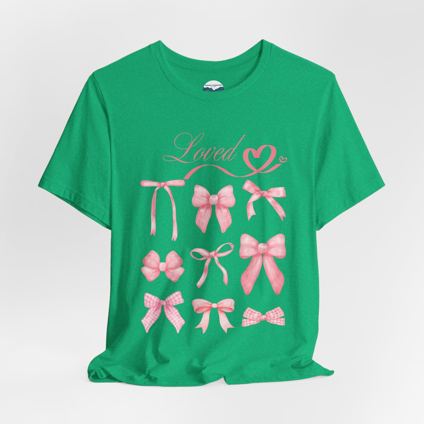Loved, Bow